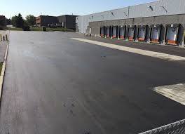 Why Choose Us For All Your Driveway Paving Needs in Lamont, CA?